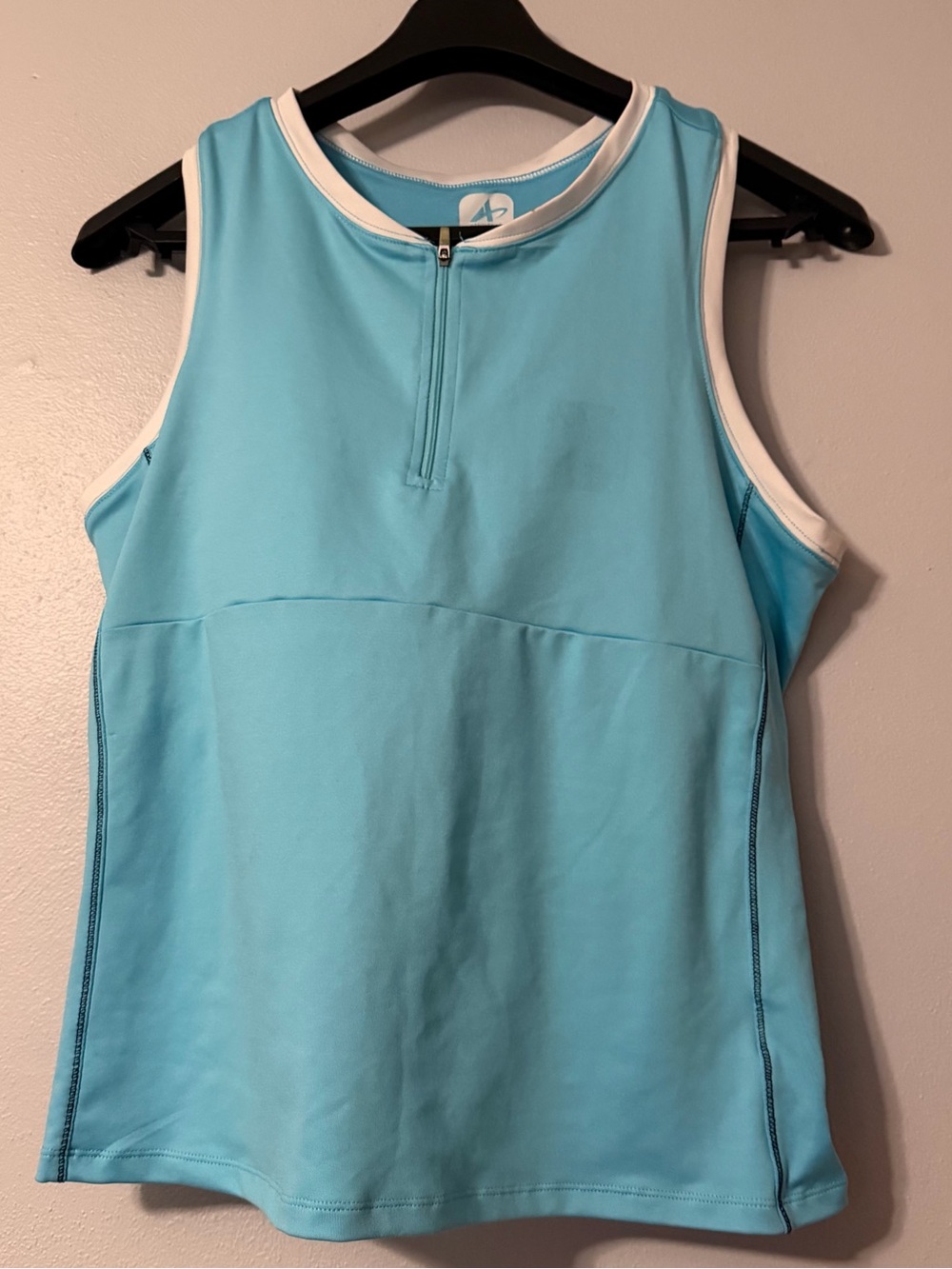 Athletech Light Aqua Muscle Tank with White Trim and Front Zip
